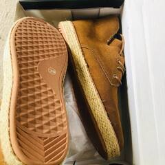 High-Top plush shoes sports or c...