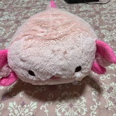 ウーパールーパー？ぬいぐるみ
