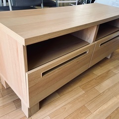 なかなか綺麗なテレビ台の画像