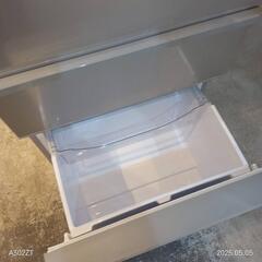008★送料設置無料　神奈川限定配送　アクア　大型冷蔵庫　最新モデル　355Lの画像