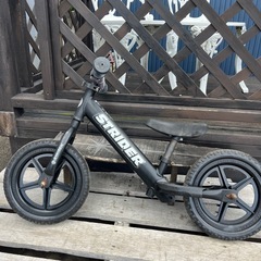 ストライダー スポーツモデル ブラック 12インチ