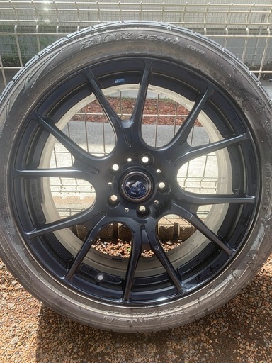 【最終値下げ】ウェッズレオニス ナヴィア02 18インチ 7J