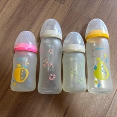 ピジョン　母乳実感　シリコンコーティング　ガラス哺乳瓶　4本セット