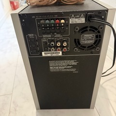 ONKYO サラウンドシステム HTX-11  動作確認済み.  汚れ、キズ,はあります。  。すべて写真に写っています。  . ご不明点があればコメントよろしくお願いいたしま。の画像
