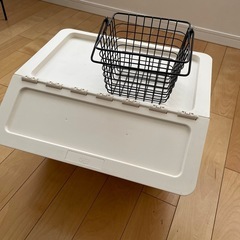 おもちゃ入れ