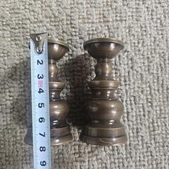 (受け渡し者決定済)(中古品２箱と新品未使用１箱)ロウソクと線香に(中古品)燭台２の画像