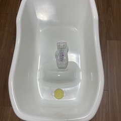 ベビーバス（湯温計つき）