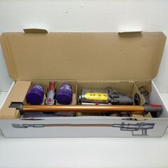 Dyson Cyclone V10 Fluffy　SV12FF (SV12FFLF 同等品) ダイソン コードレスクリーナー　動作確認済　250507-3Tの画像