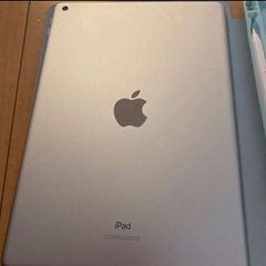 iPad Wi-Fi 第９世代　６４G 超美品　ケース付の画像