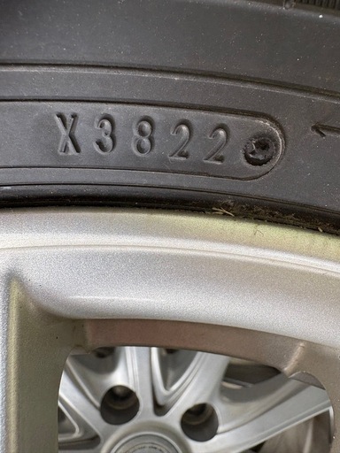 最終値下げ！！215/60R16タイヤ4本 アルミホイール付き