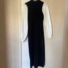 黒のワンピース