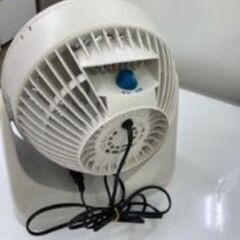 ID:020431　サーキュレーター　ツインバード　２０２３年製の画像