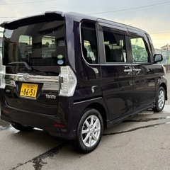 26年式/タントカスタム/カスタムXスマートセレクションSA/車検7年7月/片側パワースライドドア/8インチナビ/TV.DVD.CD.Bluetooth/ドラレコの画像