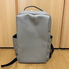【傷あり】ベージュのリュック