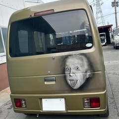 エヴリイの画像