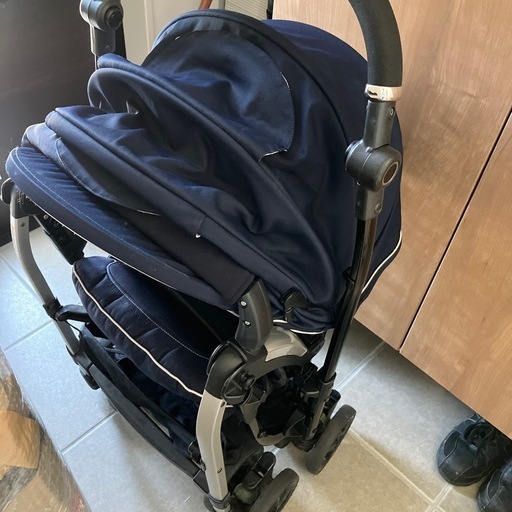 コンビ ベビーカー ディアクラッセオート4キャス