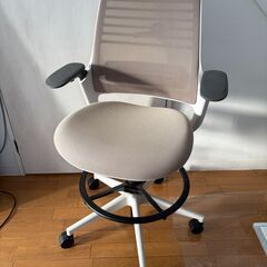 スチールケース(Steelcase) Series1 スツールチェア