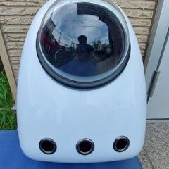 ペットリュック　宇宙船型　ケージ