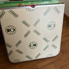Coleman コールマン　フォールディングテーブル　ランタン柄120cmの画像