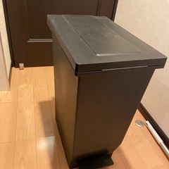 ごみ箱（大）
