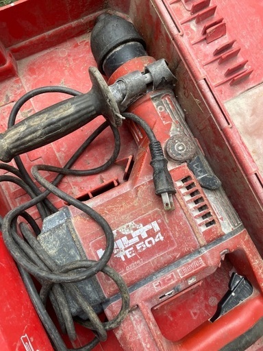 削岩機