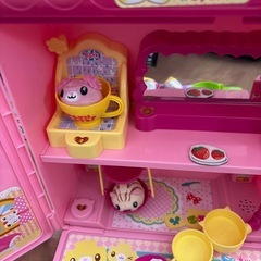 スプーンペット　にぎやかドレッサーハウスの画像