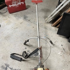 草刈機