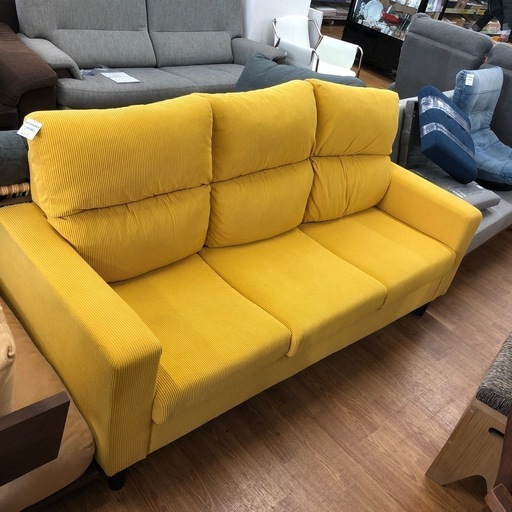 3人掛けソファー　ヨゴレ・ヘタリ有り　コーデュロイ　イエロー　【取りに来れる方限定】