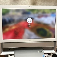 NEC NEC  VALUESTAR PC-VN770RSW  1体型パソコンの画像