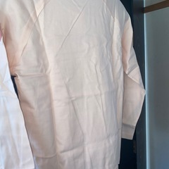 未着用タグ付き　ユニクロ　ロンT 140の画像