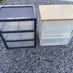 ２つ　プラスチック　収納の画像