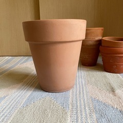 used 植木鉢 テラコッタ 素焼き ５個の画像