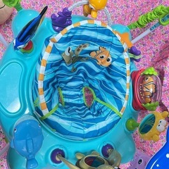 箱付　ファインディングニモ　ジャンパー　ジャンパルーの画像