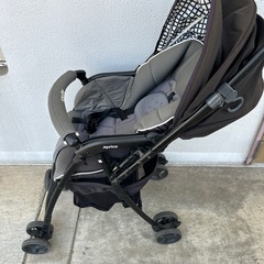 Aprica ベビーカー
の画像