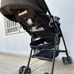 Aprica ベビーカー
の画像