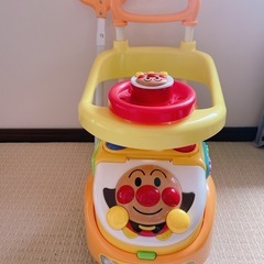 アンパンマン よくばりビジーカー 押し棒+ガード付きの画像