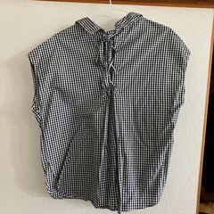 バックリボン　チェックシャツの画像