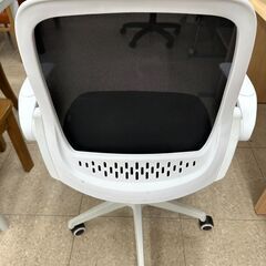 ★ジモティ割あり★TJ11580  椅子 白黒 H96.5×D48.5×W52.5 クリーニング済み の画像