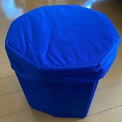 [お値下げ致しました］クーラーバックスツールの画像