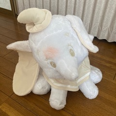 Disney　ダンボ　100thプラチナホワイト　超BIGぬいぐるみ