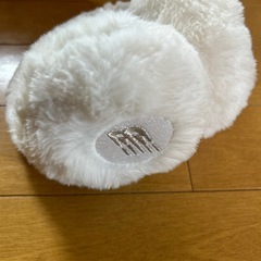 new balance ニューバランス NB刺繍 イヤーマフ　ホワイトの画像