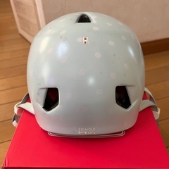 【中古】bern 子供用　ヘルメットの画像