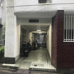 初期費用なんと18万円！！ 東京メトロ千代田線乃木坂駅まで…