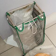 0507-042 makita 電動芝刈り機 MLM2301 替刃、延長コードセットの画像