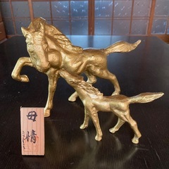 【新品未使用】高岡銅器　彫金家　二口金一作　金色の馬の置物　縁起...