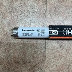 Panasonic Hf蛍光灯 3波長形電球色　6本の画像