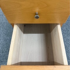 スリム木製キャビネット　収納棚　カントリー風　キッチンキャビネットの画像