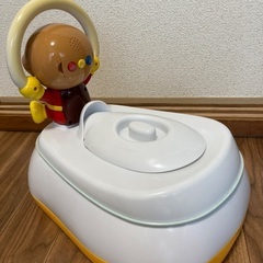 アンパンマンおまる(補助便座,ステップ)の画像
