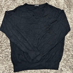 【GU】黒ニットカットソー　L