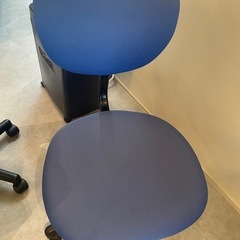 【謝礼1,000円】オフィスチェア　2脚セット　無料の画像